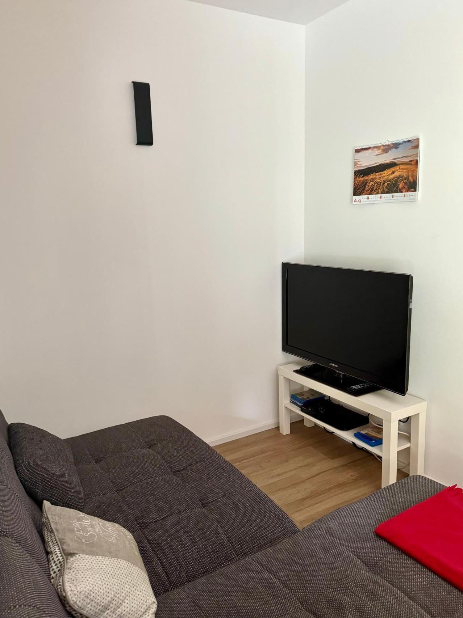 Wohnung Am Wald Geisa Exterior photo